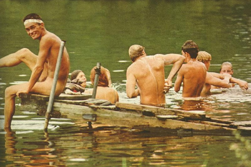 Um-bi-go - Cena do filme, Aconteceu em Woodstock (Taking Woodstock. Direção de Ang Lee, 2009)