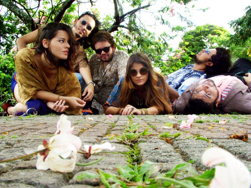 Viva o roquenrou no Recife! - Mini Box Lunas (Foto: Divulgação)