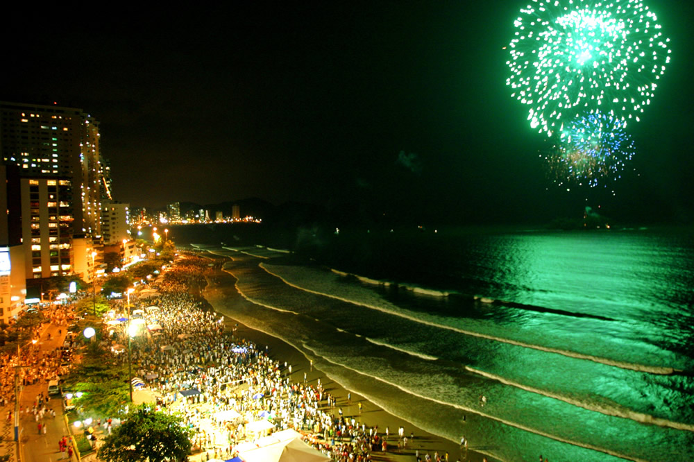 Uma virada - Réveillon na Praia de Boa Viagem, Recife - PE (Foto: Divulgação)